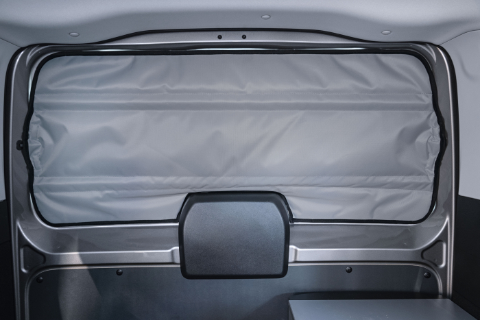 Heckfensterisolierung für VW Caddy / Ford Connect, innen